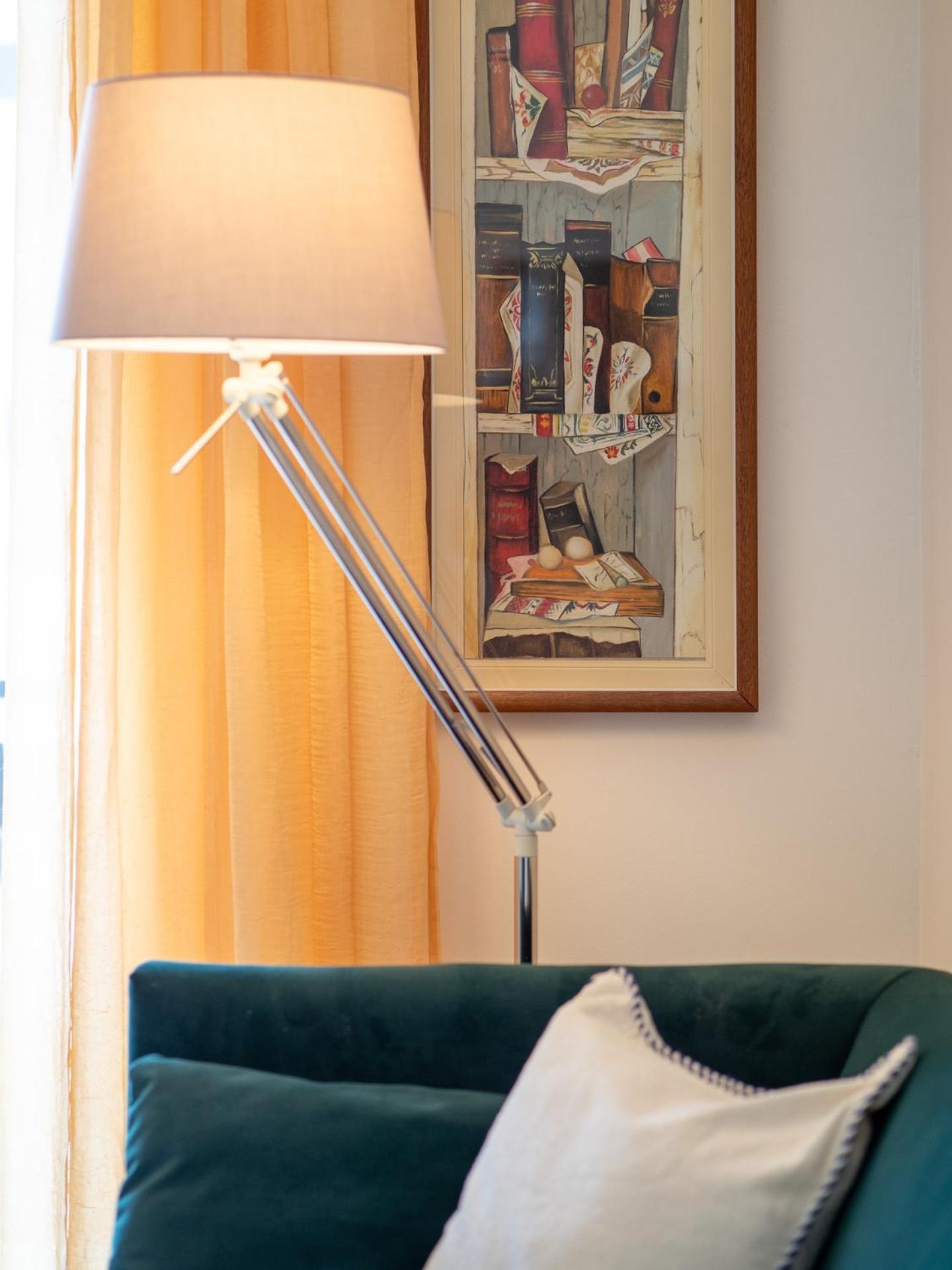 Stylish Flat With Balcony - 15 Min To Duomo Lägenhet Milano Exteriör bild